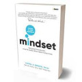 MINDSET : Mengubah Pola Berpikir Untuk Perubahan Besar Dalam Hidup Anda